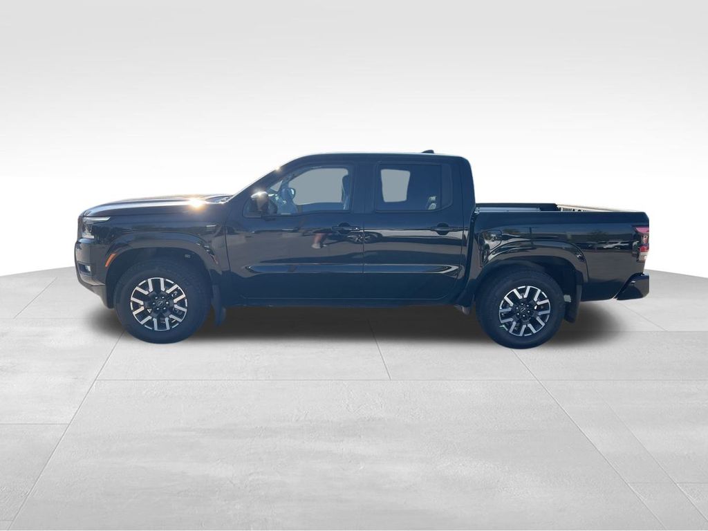 2025 Super Black Nissan Frontier SL RWD Truck