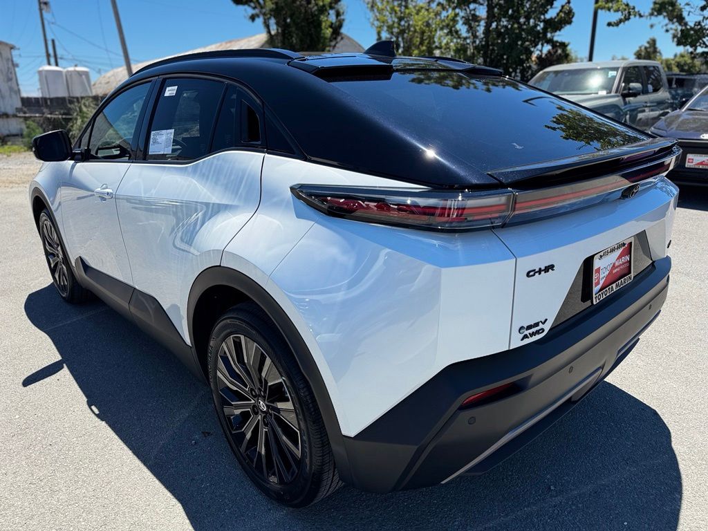 New 2026 Toyota C-HR SUV