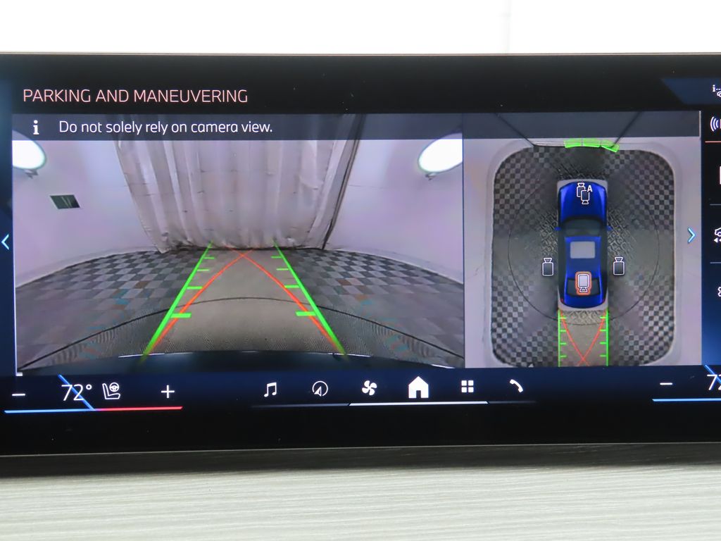 Thumbnail: 2026 BMW 3 Series - 15