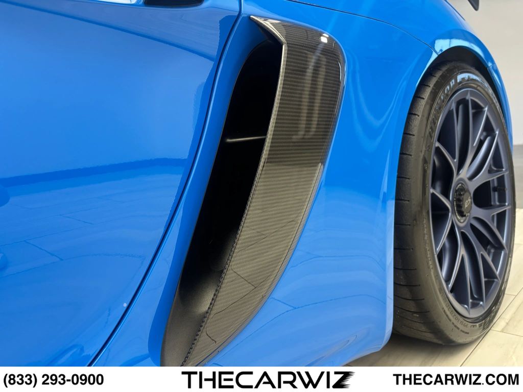 2023 Porsche 718 Cayman
