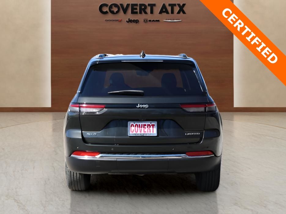 View vehicle photo 4