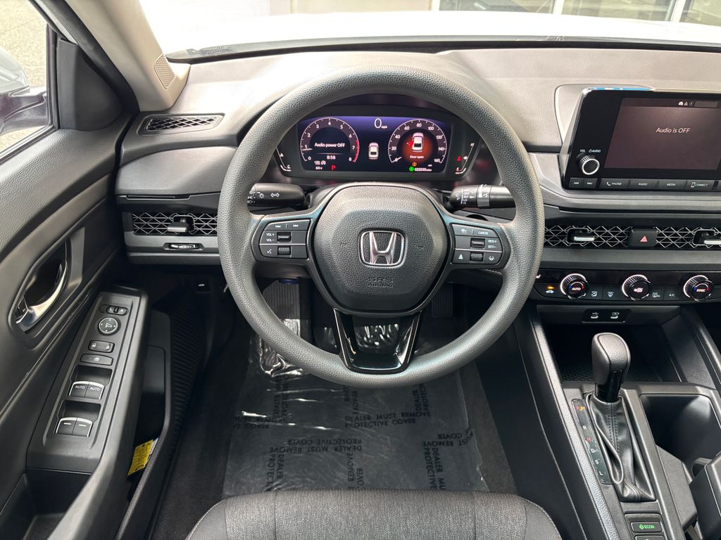 Thumbnail: 2024 Honda Accord - 10