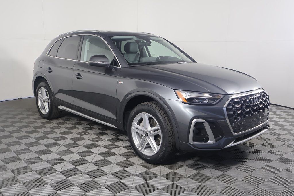 Thumbnail: 2024 Audi Q5 - 3