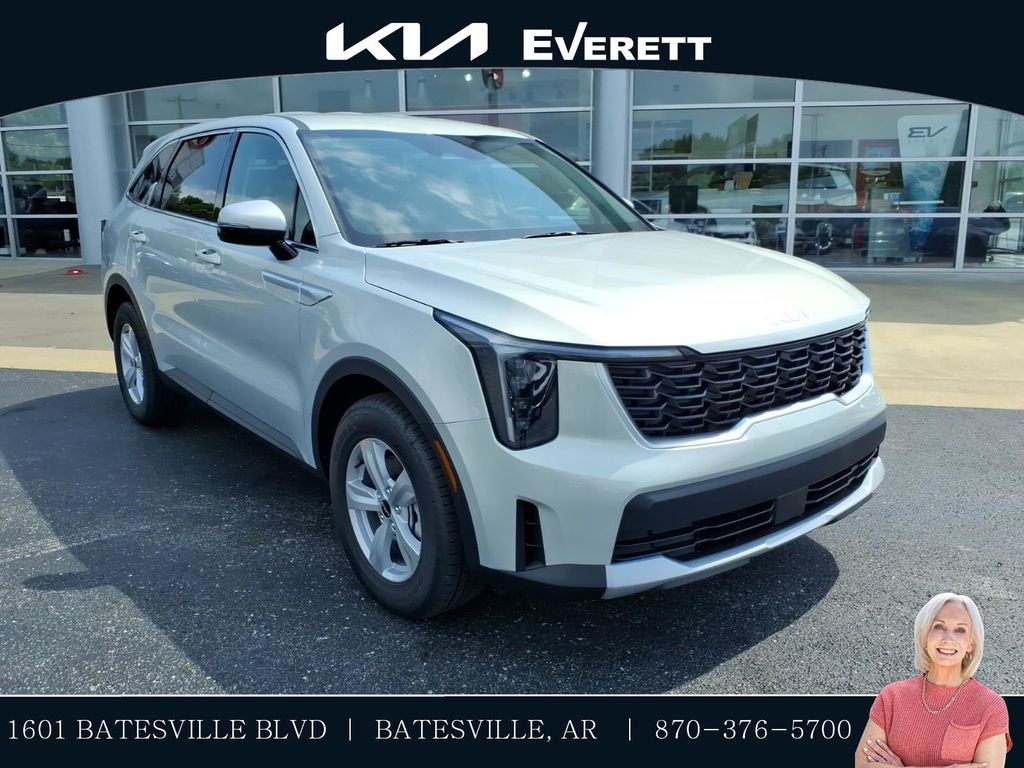 White (Ivory) 2026 Kia Sorento SUV / Crossover Front-Wheel Drive 8-Speed Automatic