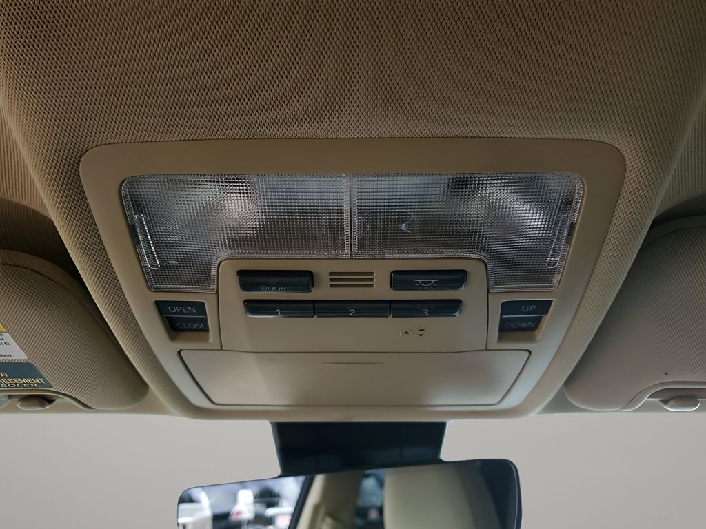 Used Car 2017 Toyota Highlander  Limited For Sale Under $25,000 In Austin, Texas