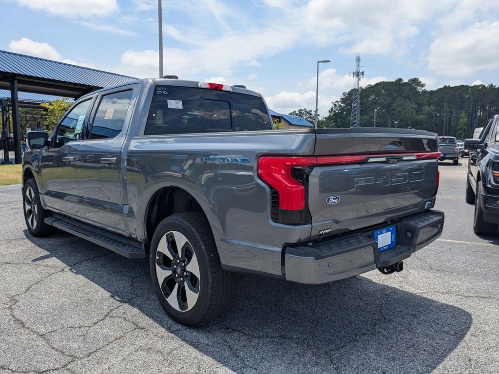 2025 Ford F-150 Lightning Platinum