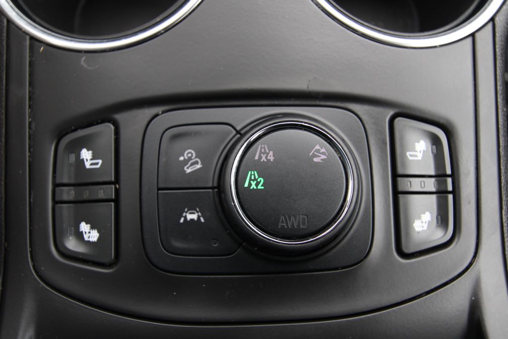 Used 2024 GMC Terrain SUV