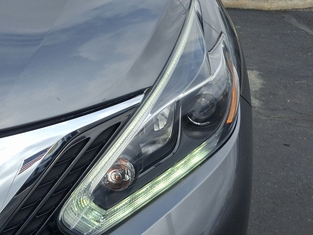 2018 Nissan Murano SL 9