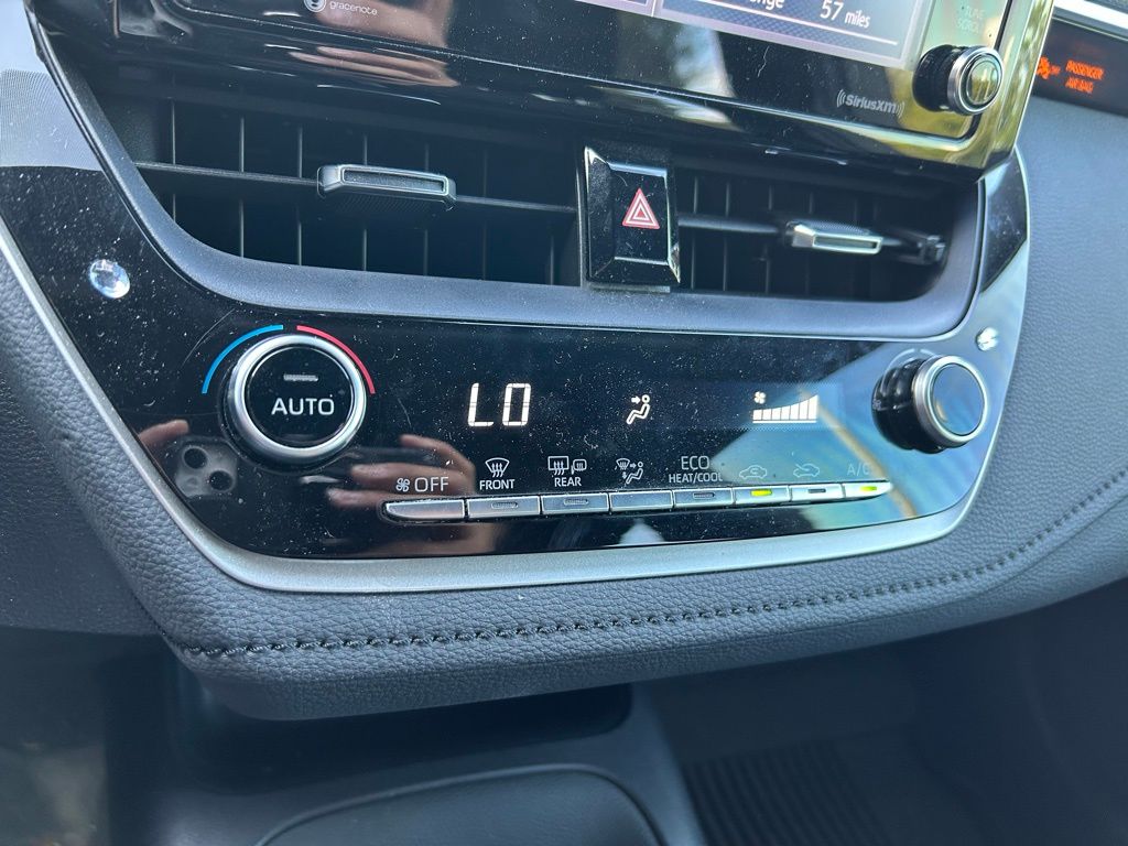 Thumbnail: 2021 Toyota Corolla - 23