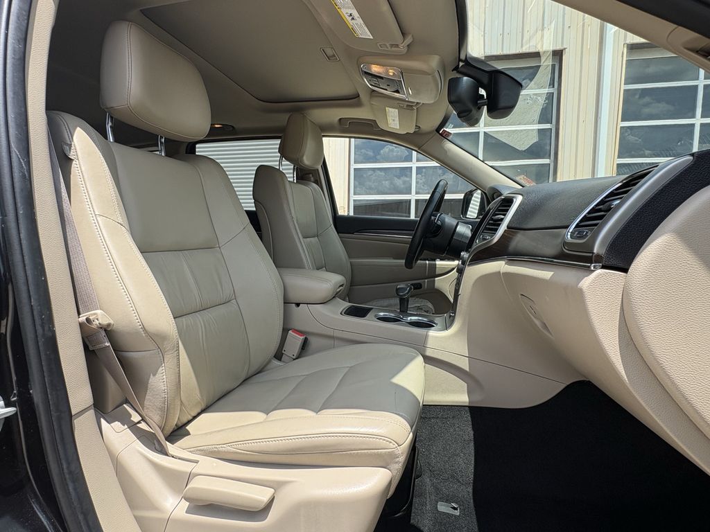 2014 Jeep Grand Cherokee Limited Black at Don McGill Toyota