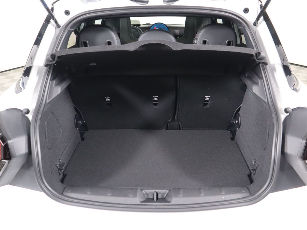 Thumbnail: 2026 MINI Cooper - 29