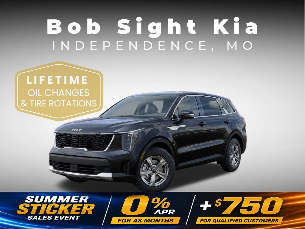 2026 Kia Sorento LX AT's photo