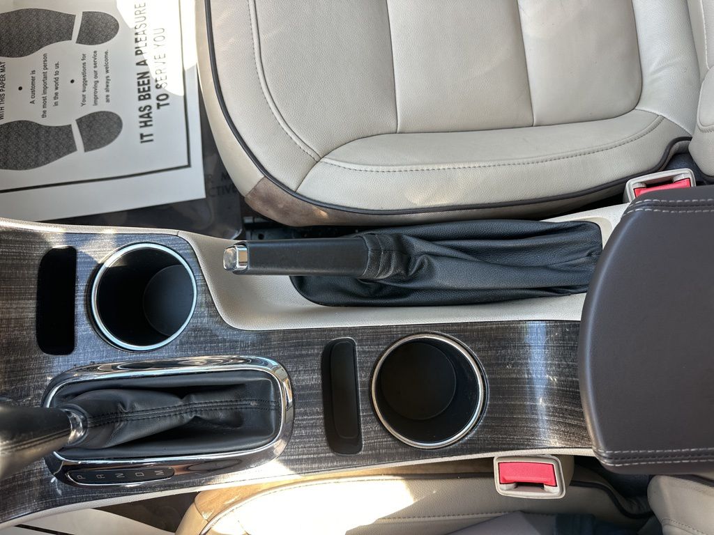 2014 Champagne Silver Metallic Chevrolet Malibu LT FWD Sedan