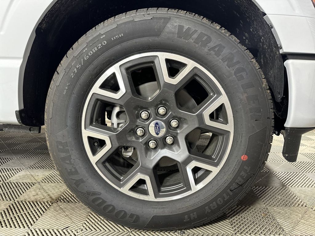 2025 Ford F-150 STX photo 10