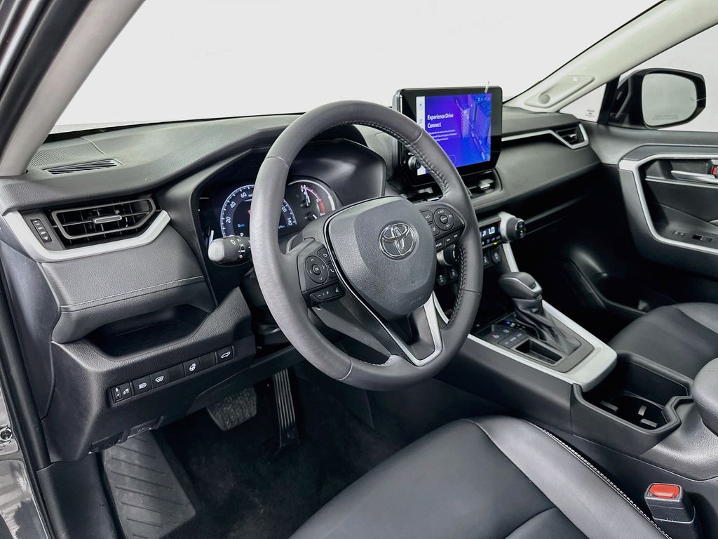 Thumbnail: 2024 Toyota RAV4 - 9