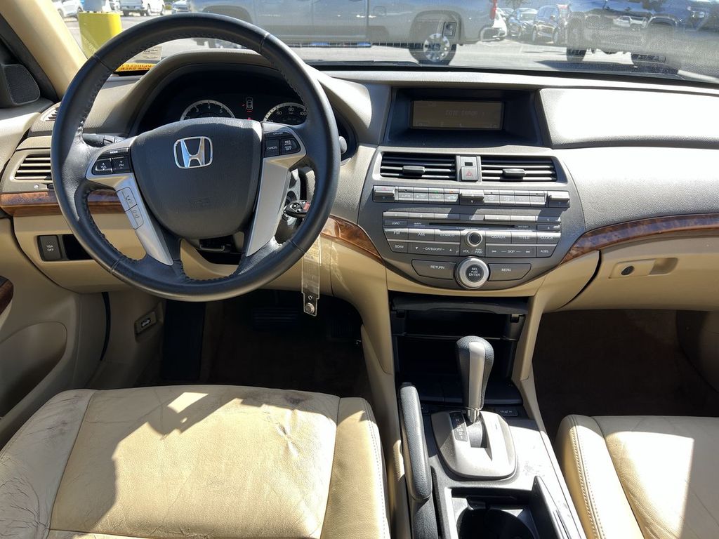 2010 Honda Accord EX-L V6 photo
