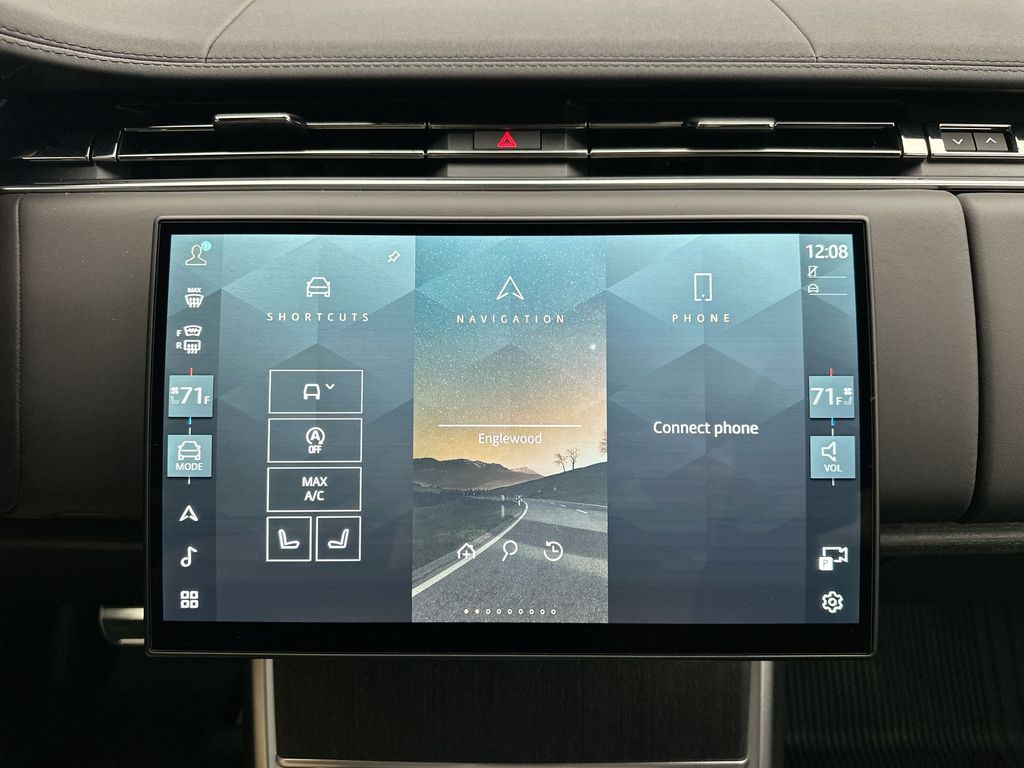 Thumbnail: 2026 Land Rover Range Rover - 21