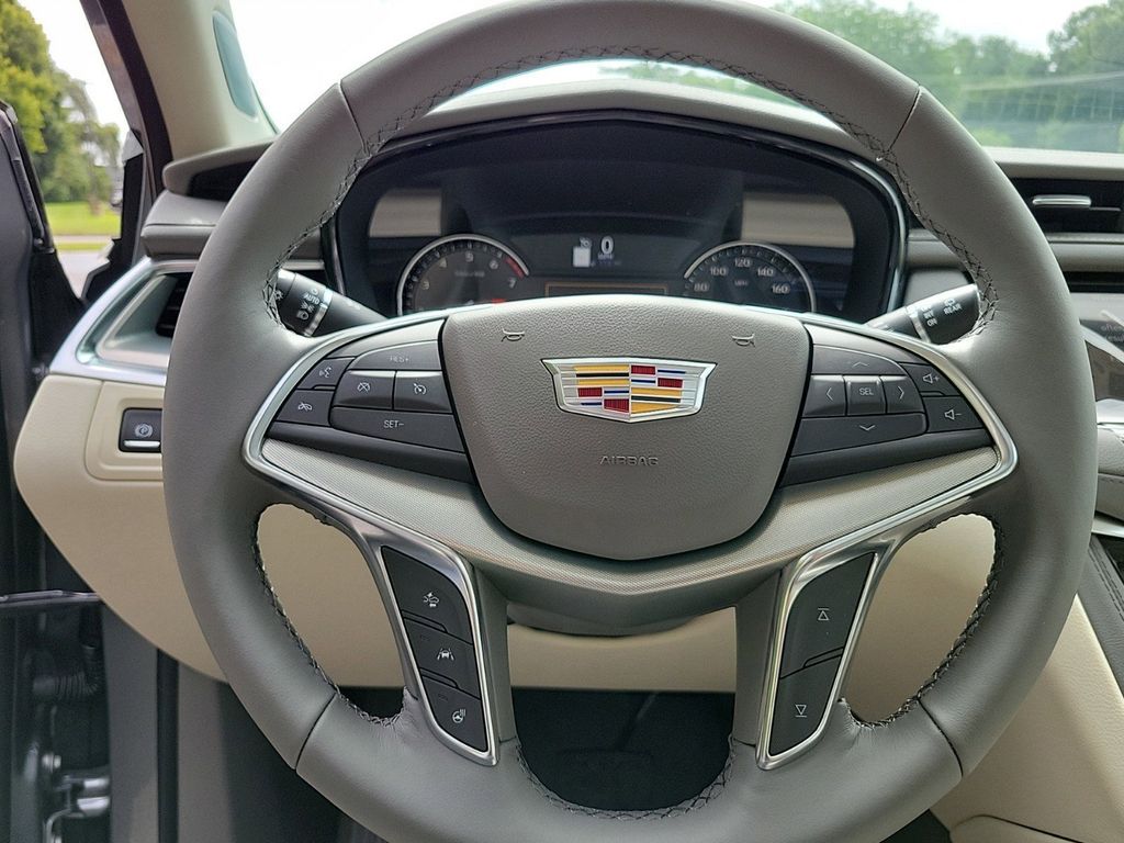 2024 Cadillac XT5 Premium Luxury 16