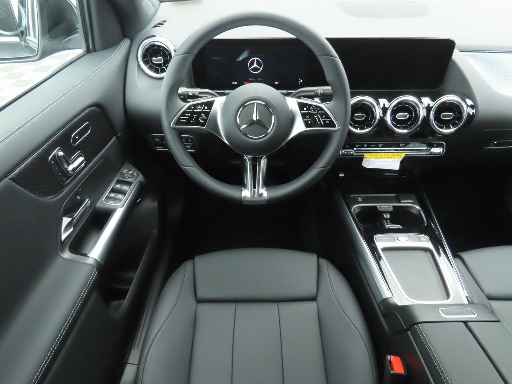 Thumbnail: 2026 Mercedes-Benz GLA - 10