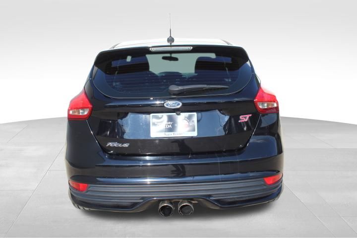 Used Car 2018 Ford Focus  St For Sale In Georgetown, Texas
