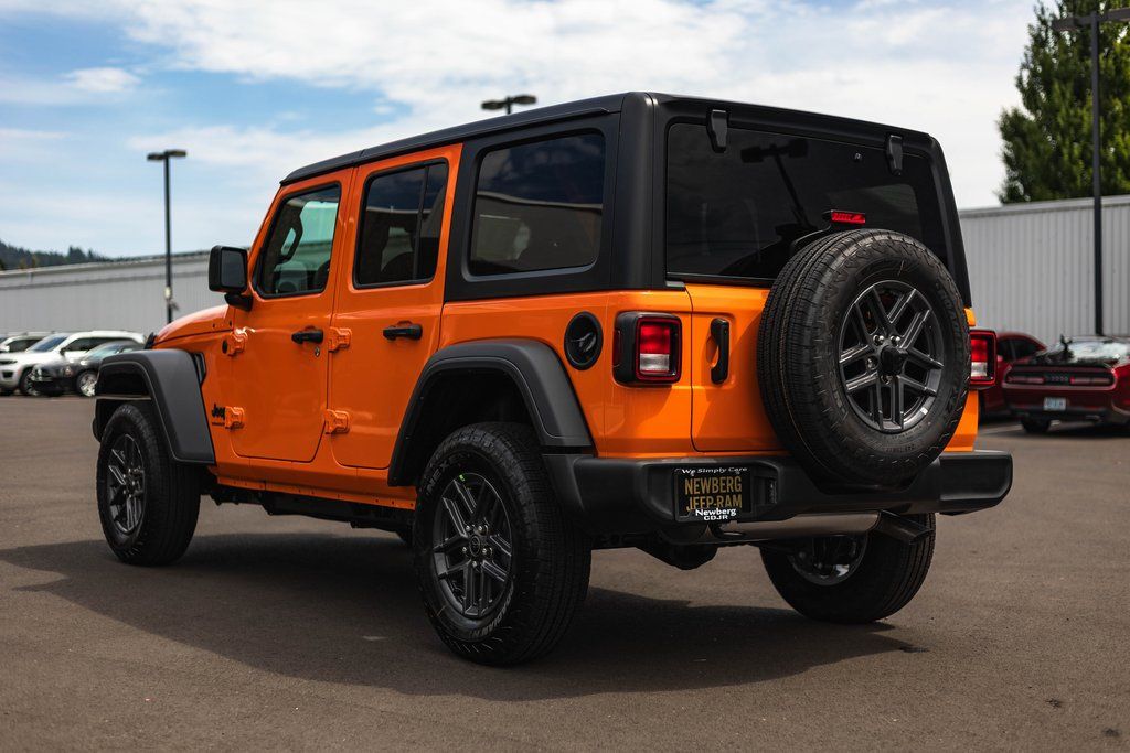 2025 Jeep Wrangler Sport S thumbnail 10