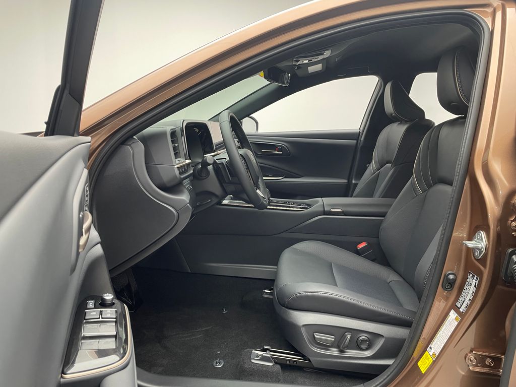 Thumbnail: 2026 Toyota Crown Signia - 12