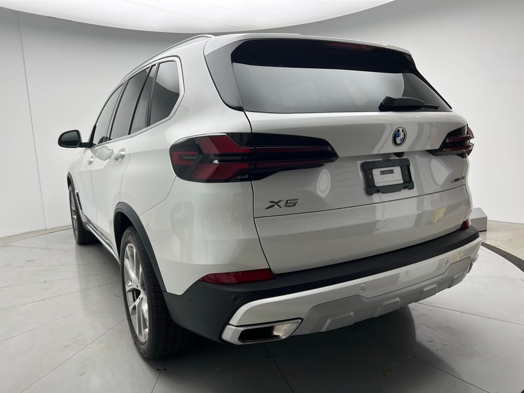 Thumbnail: 2025 BMW X5 - 4