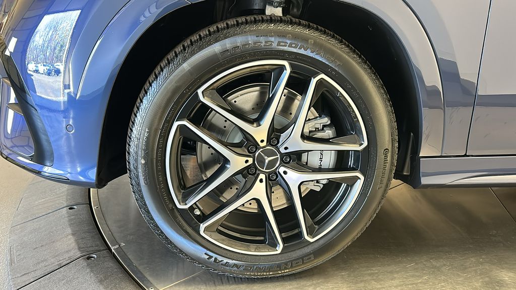 2025 Mercedes-Benz GLE 53 AMG 10