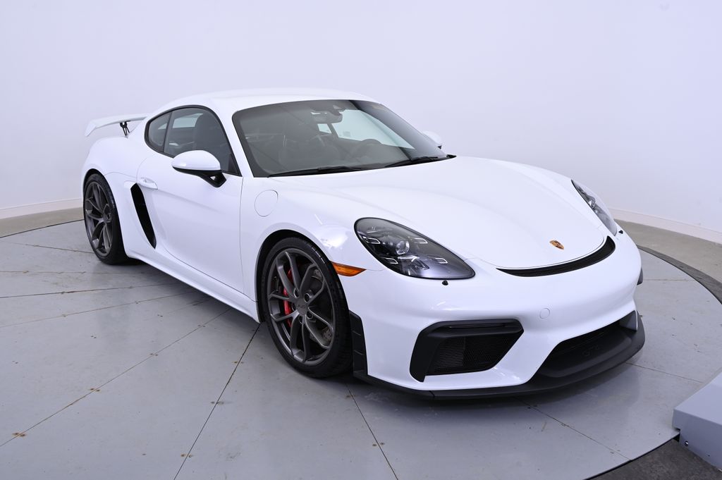 2021 Porsche 718 Cayman GT4 9