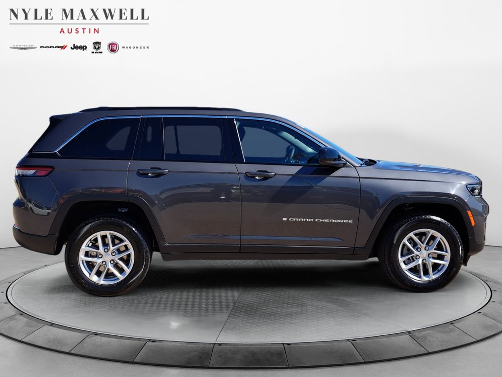 New Car 2025 Jeep Grand Cherokee  Laredo X For Sale Under $35,000 In Austin, Texas