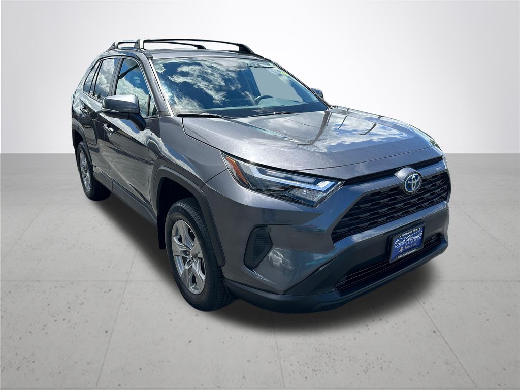 2024 Toyota RAV4 Hybrid LE