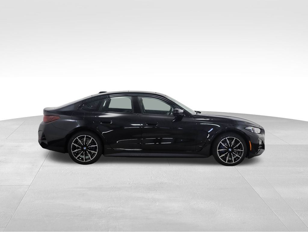 2025 BMW i4 M50 6