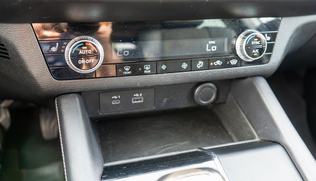2023 Mitsubishi Outlander SE Gray at Subaru and VW of Moon Township