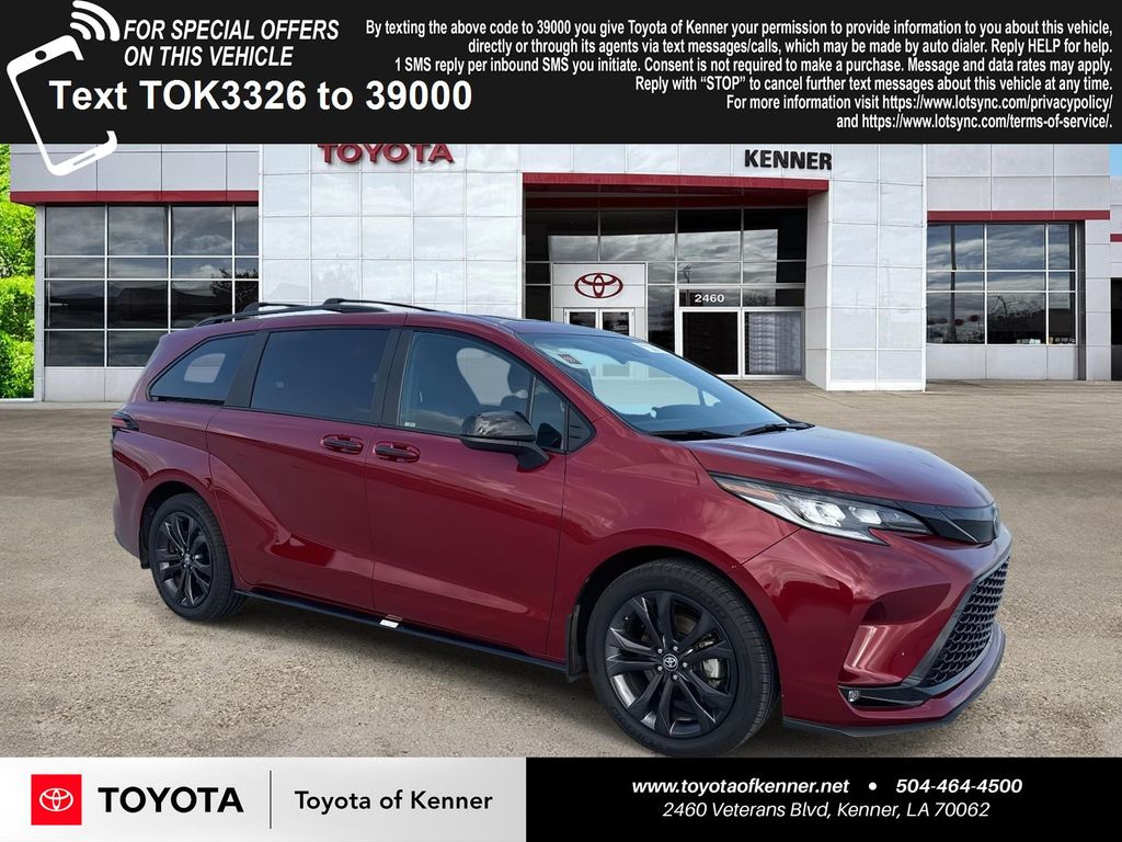 2025 Toyota Sienna XSE 7-Passenger FWD