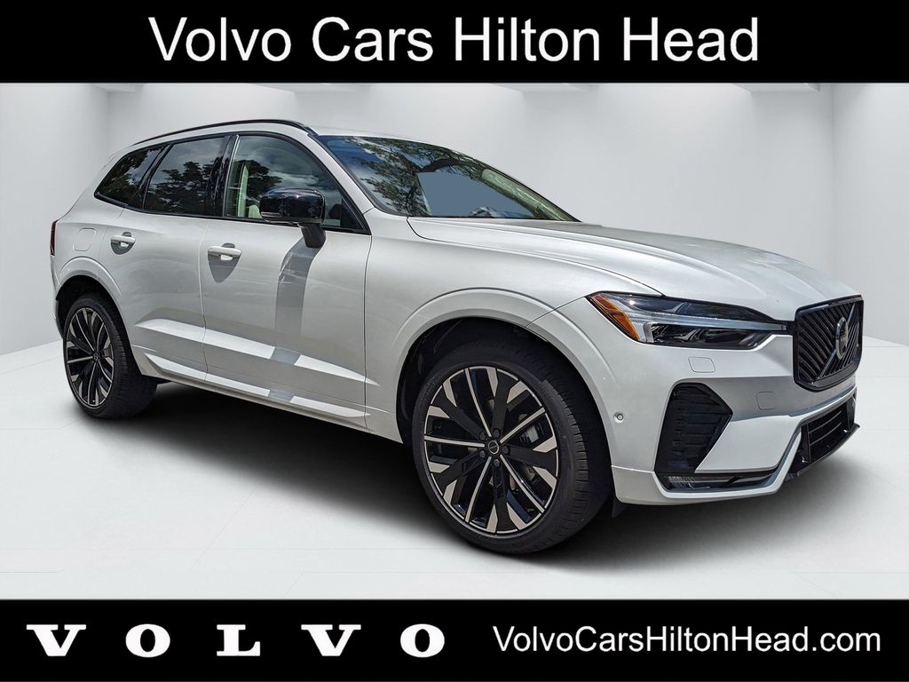 Crystal White 2026 Volvo XC60 B5 Ultra AWD SUV / Crossover All-Wheel Drive Automatic