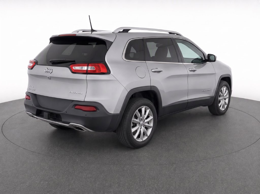 2018 Jeep Cherokee Limited Silver at Auto Express Mitsubishi