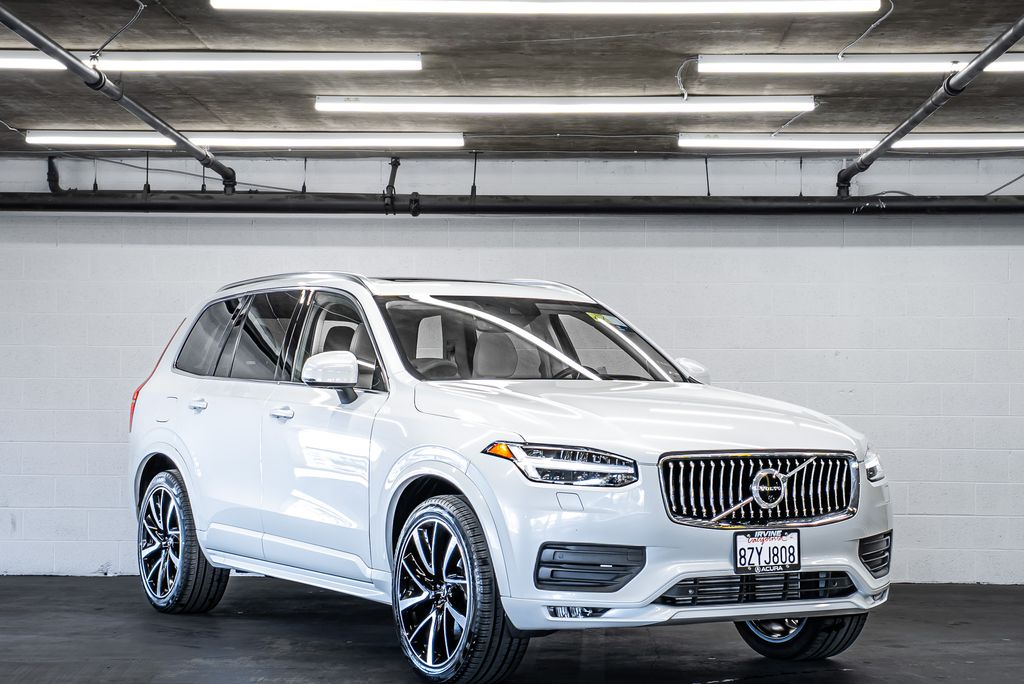 2022 Volvo XC90