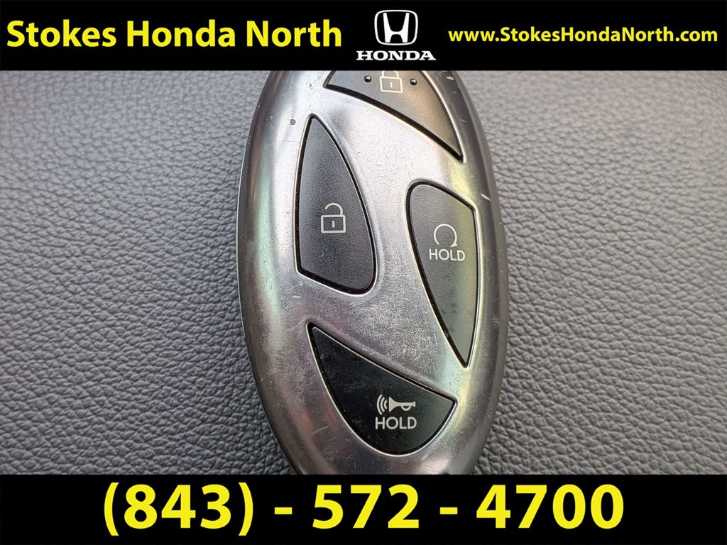 Used 2025 Hyundai Santa Cruz Truck