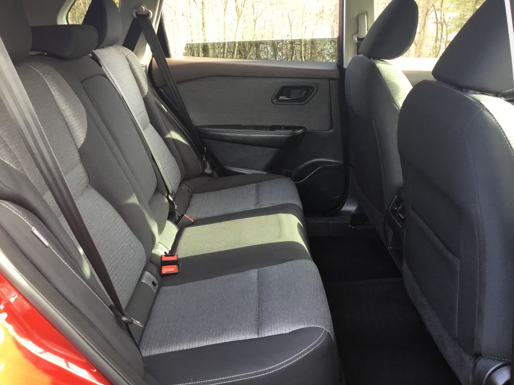 Thumbnail: 2021 Nissan Rogue - 15