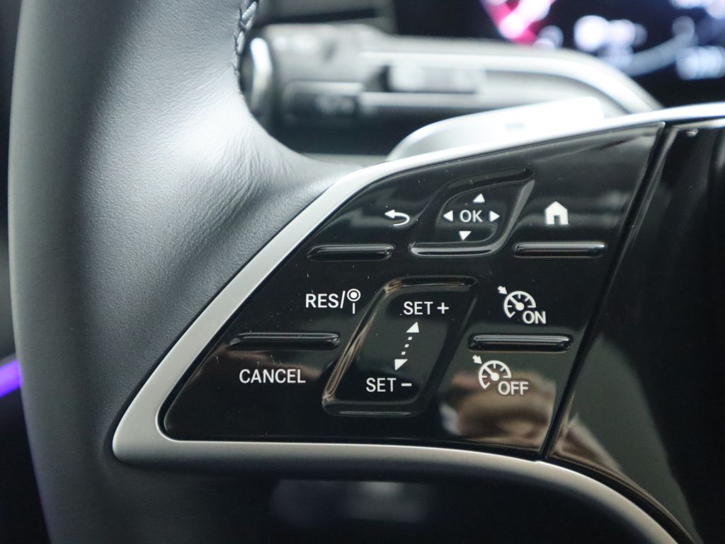 Thumbnail: 2026 Mercedes-Benz GLE - 12