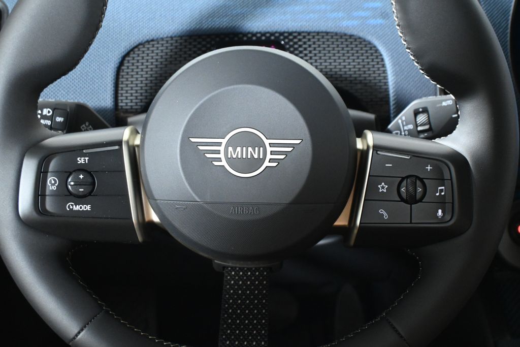 Thumbnail: 2027 MINI Cooper Countryman - 19
