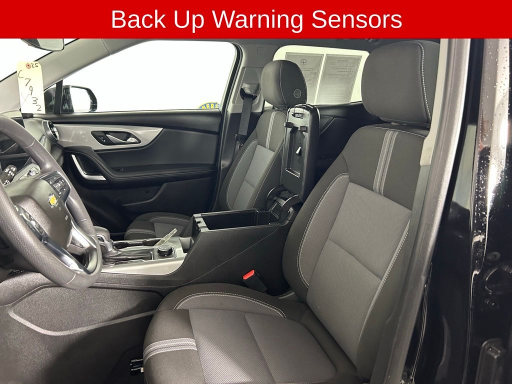 Used 2025 Black Chevrolet LT image 11