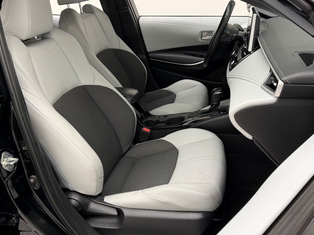 Thumbnail: 2023 Toyota Corolla - 20