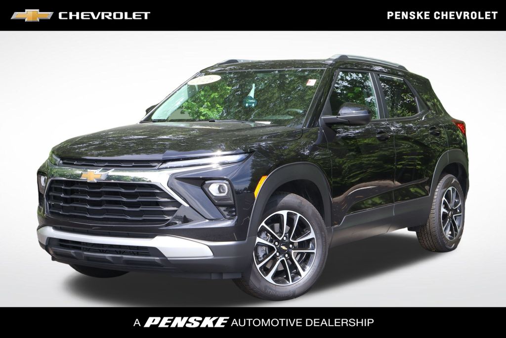 Thumbnail: 2026 Chevrolet TrailBlazer - 1
