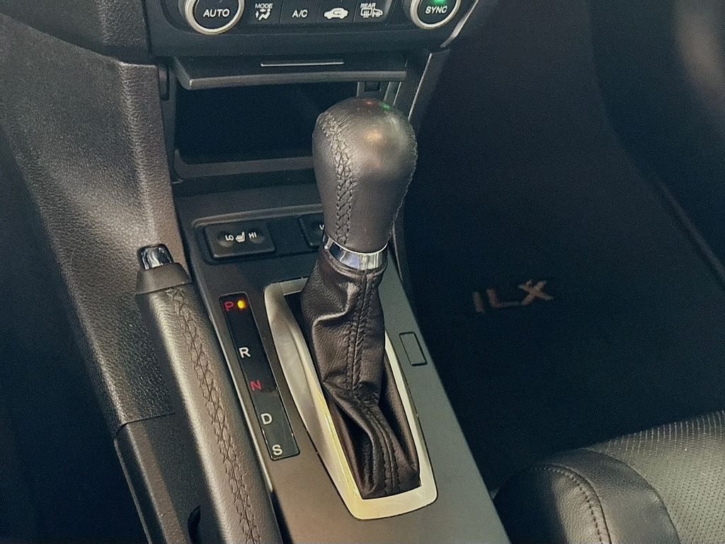 2017 Acura ILX Premium Package