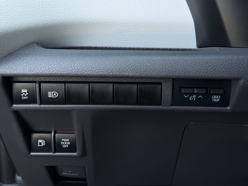 Used 2022 Toyota Sienna Van