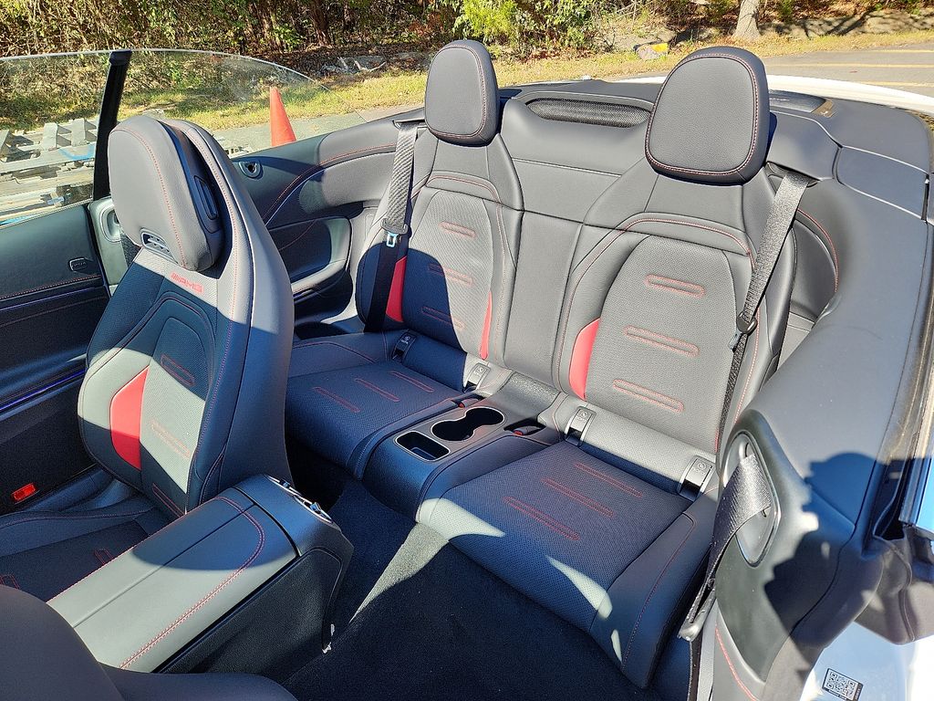 Thumbnail: 2026 Mercedes-Benz CLE - 6