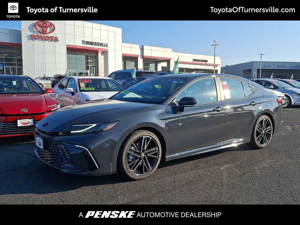 Thumbnail: 2025 Toyota Camry - 1