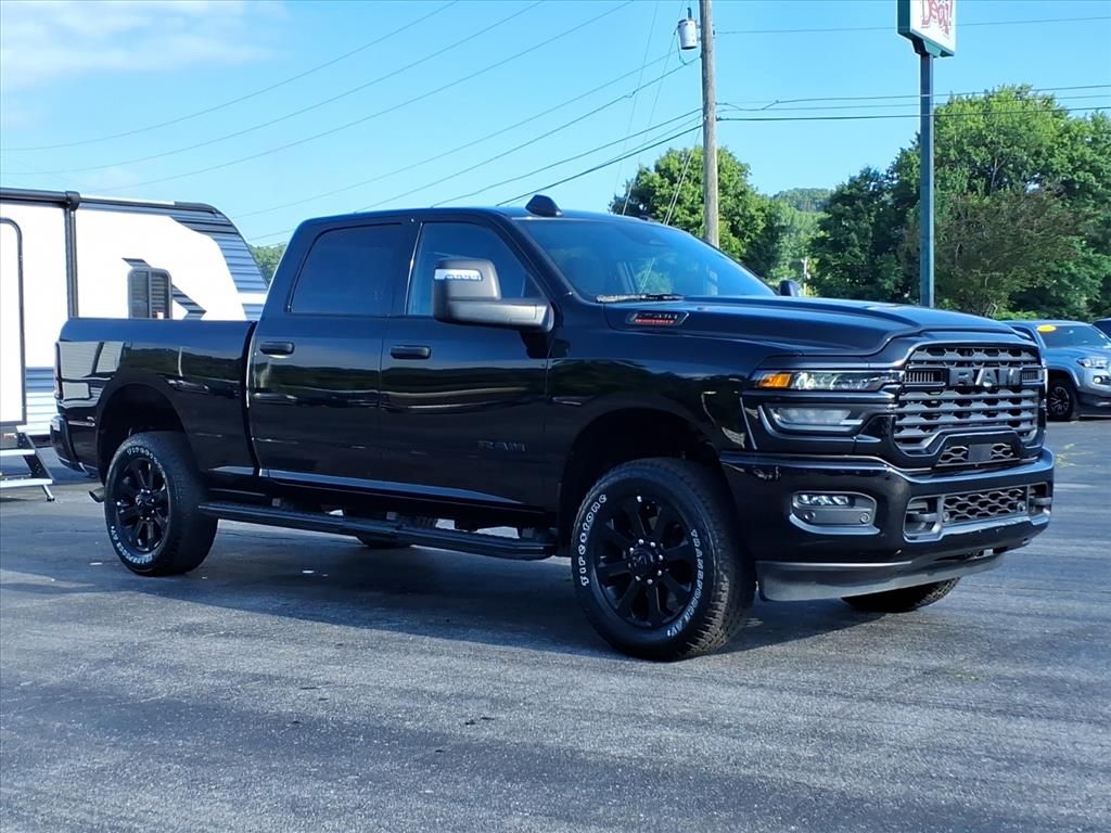 Diamond Black Crystal Pearlcoat 2025 RAM 2500 Big Horn Crew Cab 4WD Pickup Truck Four-Wheel Drive 8-Speed Automatic