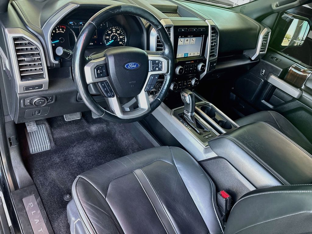 Thumbnail: 2017 Ford F-150 - 9